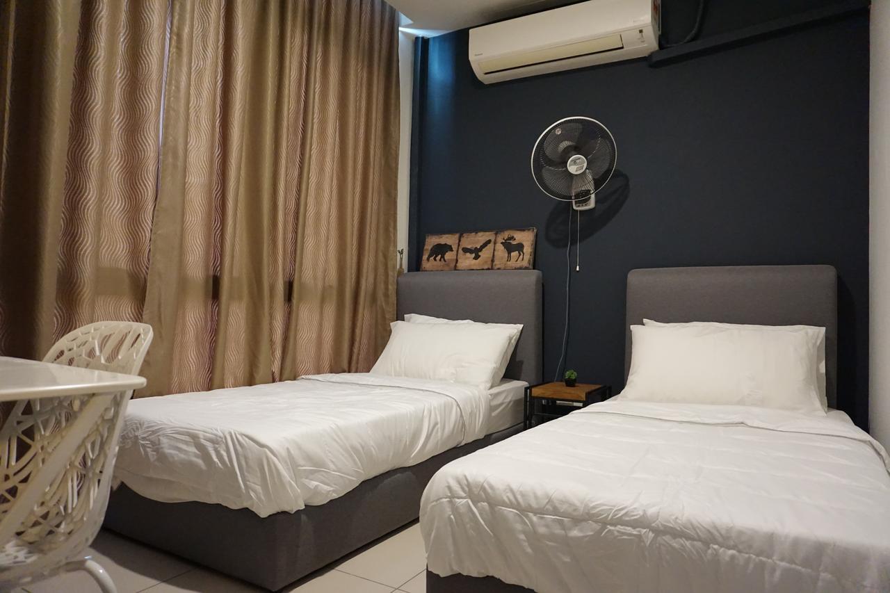 Villa 23 @ サイバージャヤ エクステリア 写真